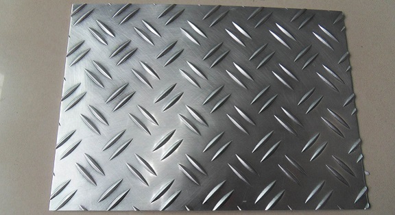 明泰铝业-两条筋花纹铝板